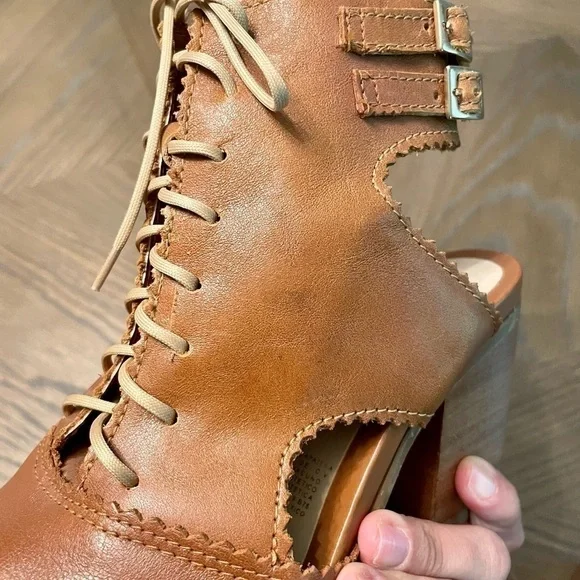 Nwot Brantano Leather Lace up Open Toe and Open Heel Caramel - Picture 16 of 16